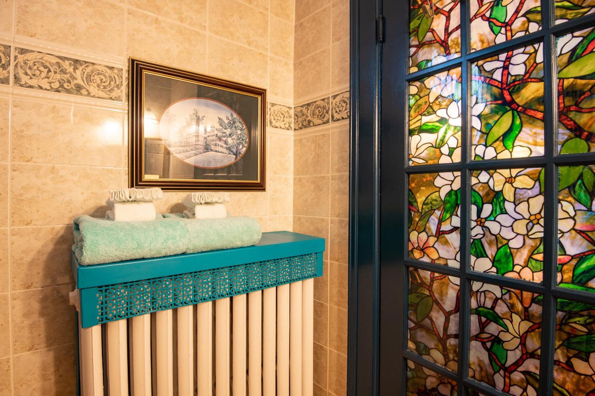 พรินซ์ สตรีท สวีท Hotel ชาร์ลอตต์ทาวน์ ภายนอก รูปภาพ